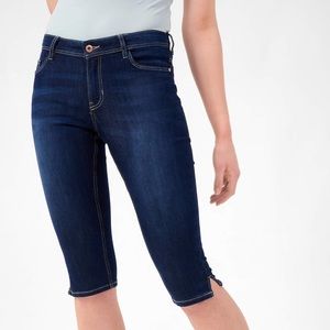 Gap Limited addition 1969 Capri jeans